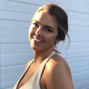 Meet your Posher, Gina